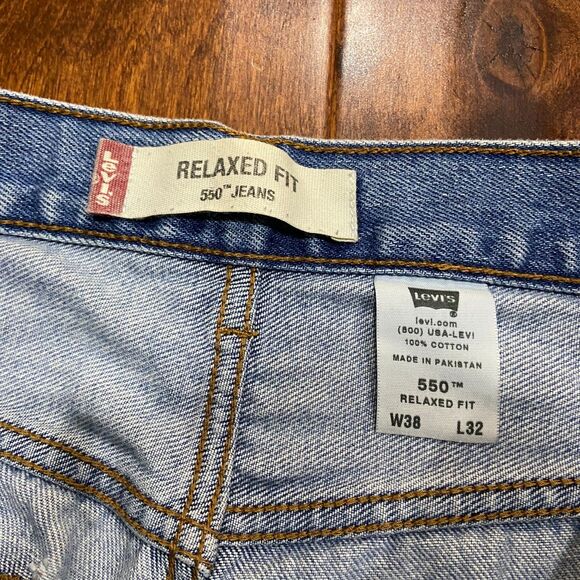 Levi's 550 Relaxed Loose Fit Vintage Y2K 2005 Blue Denim Jeans Mens Size 38 x 32 - Picture 6 of 10